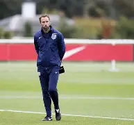 包含英格兰队教练透露备战欧锦赛新计划，全力冲击冠军的词条