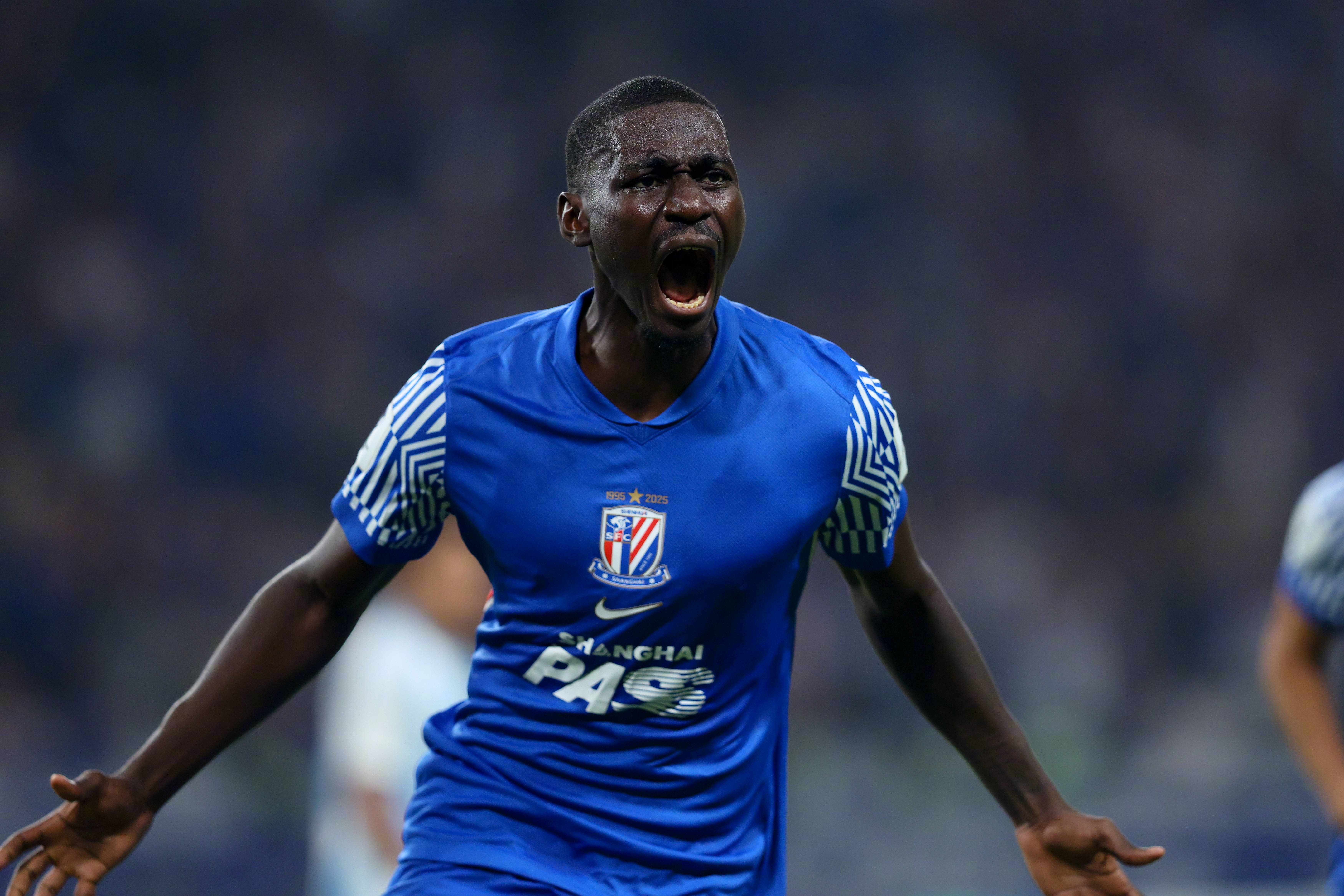 上海申花主场惜败广州恒大失去领先的简单介绍