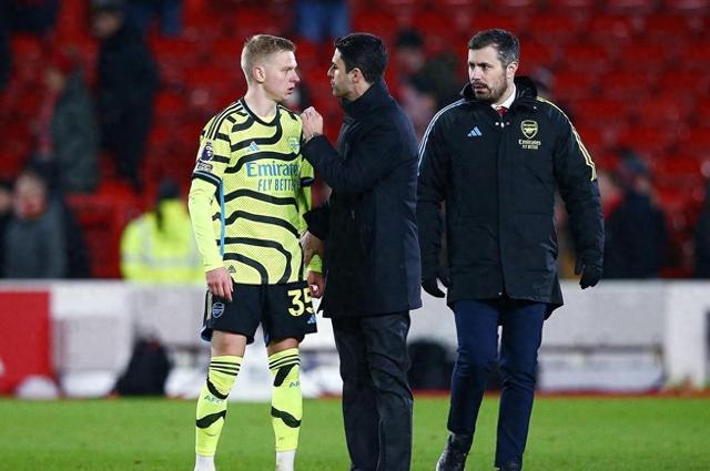包含阿森纳阵容调整效果不佳,教练组召开紧急会议的词条 包含阿森纳阵容调整效果不佳,教练组召开紧急会议的词条